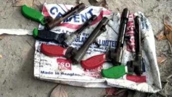 বরিশালে ৫ পাইপগান উদ্ধার, এলাকায় আতঙ্ক