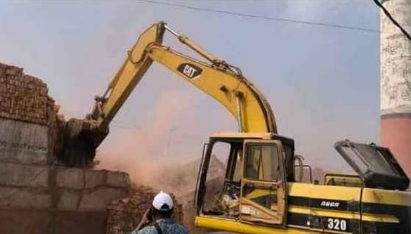 ইন্দুরকানীতে গুঁড়িয়ে দেওয়া হলো ইটভাটা, জরিমানা ১৫ লাখ