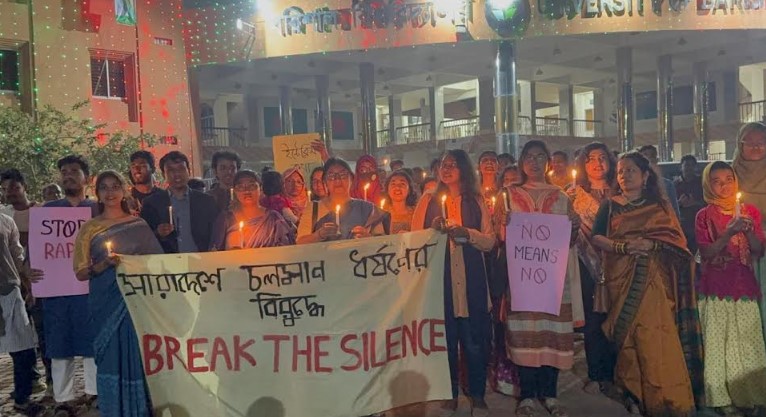 ধর্ষণ ও নারী নির্যাতনের বিরুদ্ধে ববি ও বিএম কলেজে শিক্ষার্থীদের বিক্ষোভ