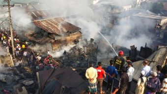 পিরোজপুরের মাছ বাজারে ভয়াবহ অগ্নিকাণ্ড, পুড়ল ৪০ দোকান