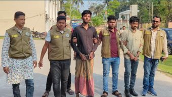 কাফির বাড়িতে অগ্নিসংযোগের ঘটনায় দুই ছাত্রলীগ কর্মী গ্রেপ্তার