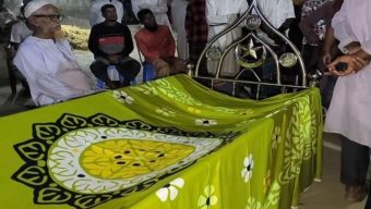 বাউফলে ইভটিজিংয়ের শিকার হয়ে চিরকুট লিখে স্কুল ছাত্রীর আত্মহত্যা