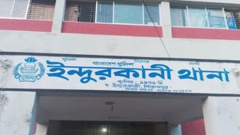 পিরোজপুরের ইন্দুরকানীতে মাদ্রাসা ছাত্রী ধর্ষণ মামলায় ছেলে ও বাবা গ্রেপ্তার 