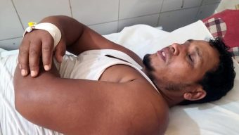 তজুমদ্দিনে ব্যবসায়ীকে কুপিয়ে জখম, হাসপাতালে ভর্তি