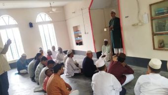 সৌদির সঙ্গে মিল রেখে পিরোজপুরে ঈদ উদযাপন