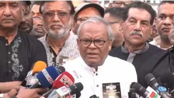 ‘সরকারের আচরণে মনে হচ্ছে তারা হাসিনার পথেই এগোচ্ছে’