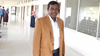 ঝালকাঠিতে বিএনপি নেতার বাড়ি থেকে যুবলীগ নেতা গ্রেপ্তার