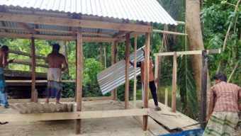 বরিশালে সরকারি খাল দখল; অবৈধ স্থাপনা উচ্ছেদ