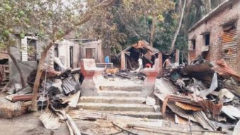 ঝালকাঠিতে প্রবাসীর বসতঘরে আগুন দিল দুর্বৃত্তরা
