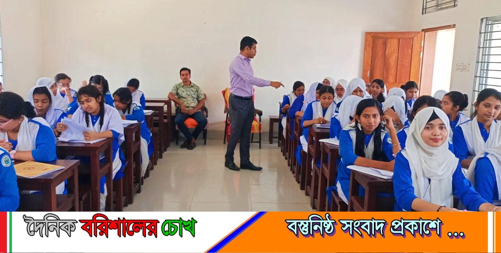 কাউখালীতে ভূমি বিষয়ক কুইজ প্রতিযোগিতা অনুষ্ঠিত 