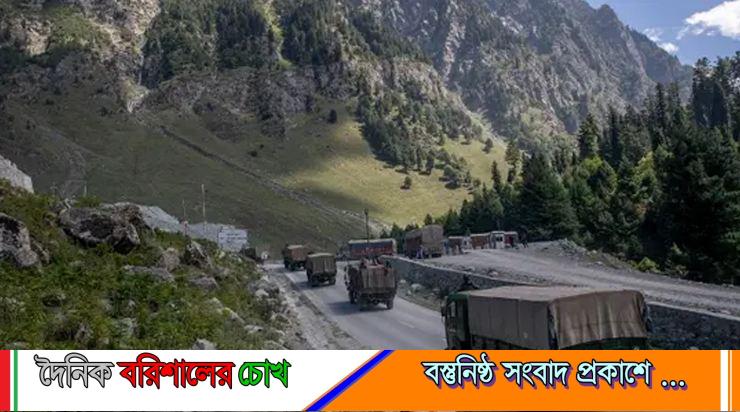 সীমান্তে পাকিস্তান-ভারত গোলাগুলি চলছে