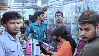 বরিশালে ভোক্তা ও জেলা প্রশাসনের অভিযান ‍॥ চার প্রতিষ্ঠানকে জরিমানা