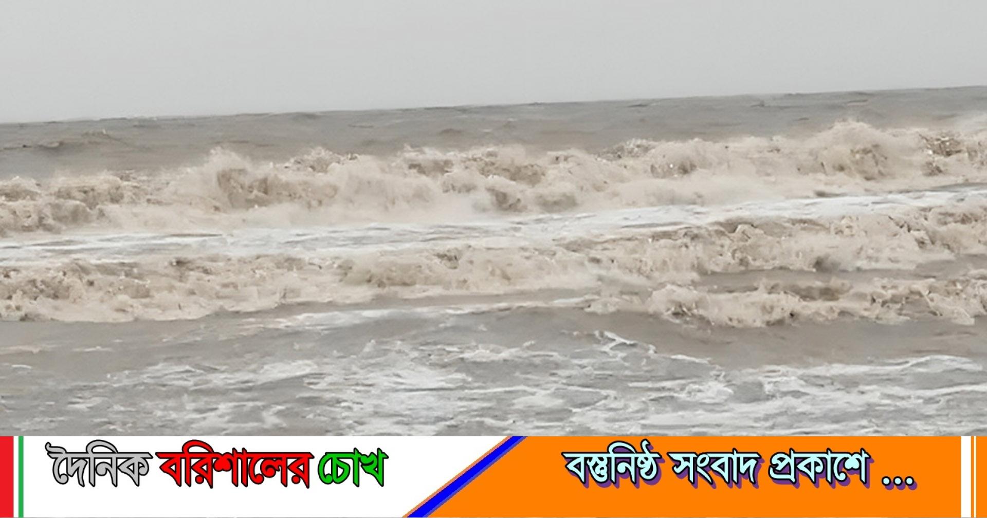 বঙ্গোপসাগরে উত্তাল ঢেউ, পায়রায় ৩ নম্বর সতর্কতা