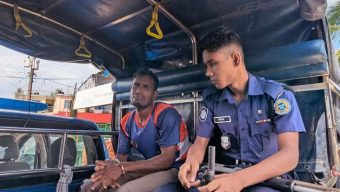 কুয়াকাটা সৈকত নারীদের গোসলের ভিডিও ধারণ, যুবকের কারাদণ্ড