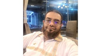 সাদিকের কর্মী হিরার বিরুদ্ধে জামানত ফেরত না দেয়ার অভিযোগ