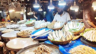 বরিশালে মাছের দামে আগুন