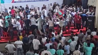 নিজস্ব কাউন্সিল ভোটের ব্যালট ছিনতাই করল বিএনপি নেতাকর্মীরা