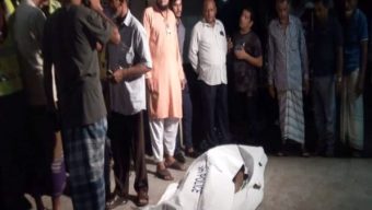 ট্রাক-সিএনজি সংঘর্ষে নিহত-১, আহত-২ বাকেরগঞ্জে