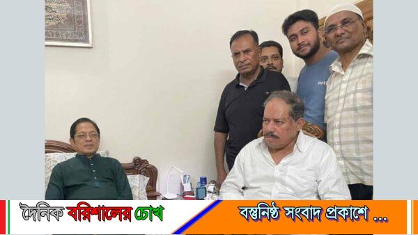 অসুস্থ নজরুল ইসলাম খান রাজনকে দেখতে গেলেন এ্যাড. মজিবর রহমান সরোয়ার