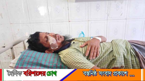 খালে বিষ প্রয়োগে মাছ নিধনের প্রতিবাদ, একজনকে পিটিয়ে আহত