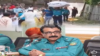 আগুনে ঝাঁপ দিয়ে তুলার বস্তা মাথায়—ওসির বীরত্বে রক্ষা পেল গোডাউন