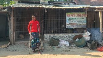 দুমকিতে সরকারি খাসজমি দখল করে দোকান নির্মাণের অভিযোগ