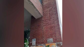 পঙ্গু হাসপাতাল ভবনে ফাটল