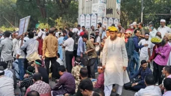 দাবি পূরণ না হওয়া পর্যন্ত কর্মবিরতিতে থাকবেন প্রাথমিকের শিক্ষকরা