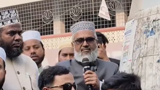 নির্বাচনি সভায় বক্তব্য দিতে গিয়ে অসুস্থ হয়ে জামায়াত নেতা অধ্যাপক আবুল হাশেমের মৃত্যু