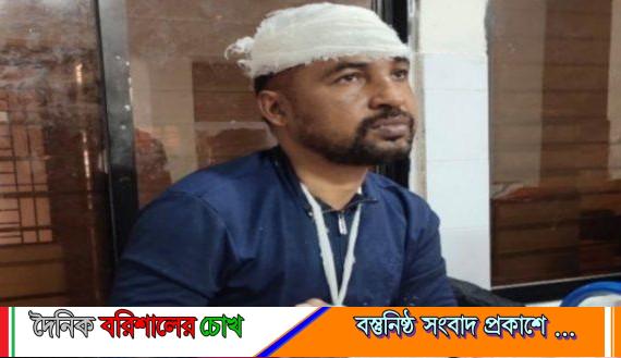 পটুয়াখালীর লাউকাঠীতে ডিএসবি পুলিশ সদস্য ও কারারক্ষী ভাইয়ের ওপর পরিকল্পিত হামলা, একজন গুরুতর আহত
