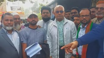 বাবুগঞ্জে ধানের শীষের পক্ষে গণসংযোগ ও লিফলেট বিতরণে মোয়াজ্জেম হোসেন আলাল