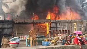 ভয়াবহ আগুনে পুড়ে ছাই ৮টি ব্যবসাপ্রতিষ্ঠান